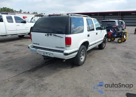 1995 Chevrolet Blazer from USA, damaged, VIN 1GNCS13W5SK142291